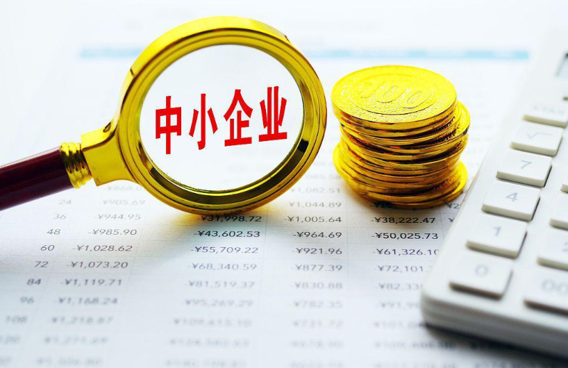 东莞市高端美容院装修：广告灯箱与装饰风格融合案例